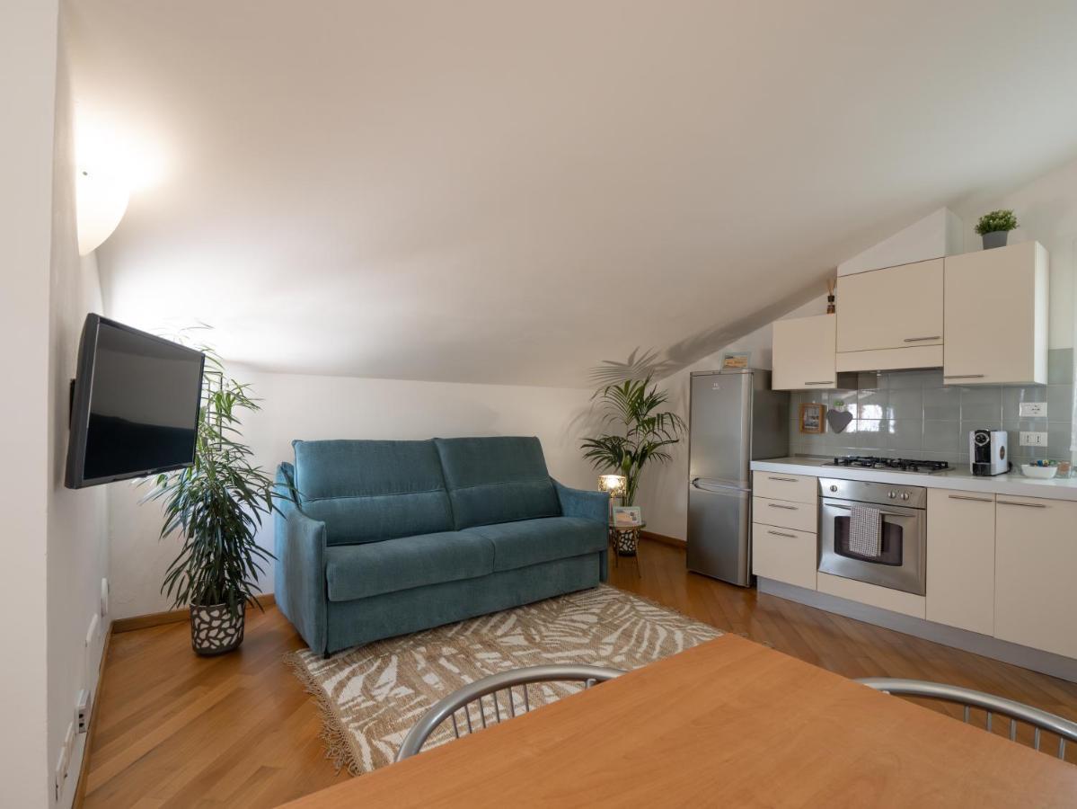 Appartamento Mimosa "A Casa Felice" П'єтра-Лігуре Екстер'єр фото